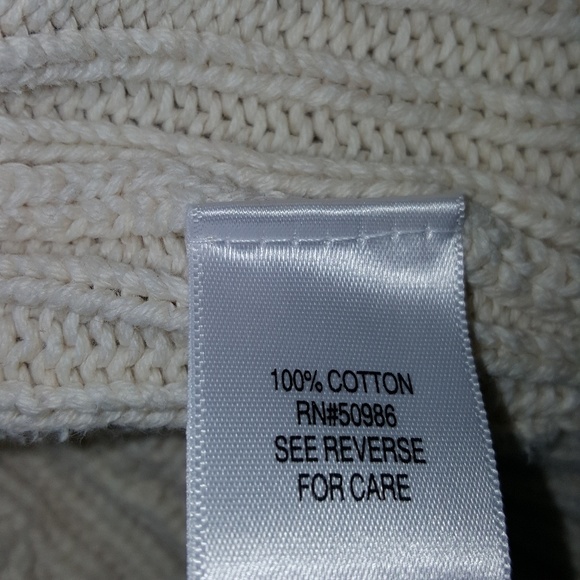 Warm Oat color cable knit Sweater sz M - Picture 4 of 5